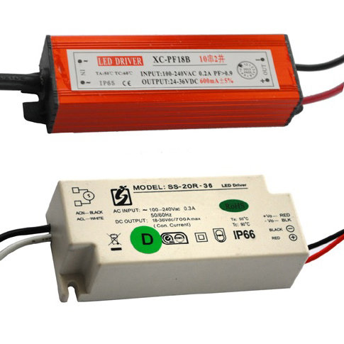 30 Watt LED Driver: AC 85-265 / DC 30-36 Volt 900mA / Wasserdicht IP 67